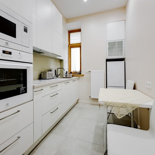 izīrēt īrēt dzīvokli Rīga